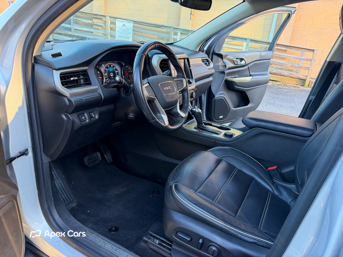 GMC Acadia 2017