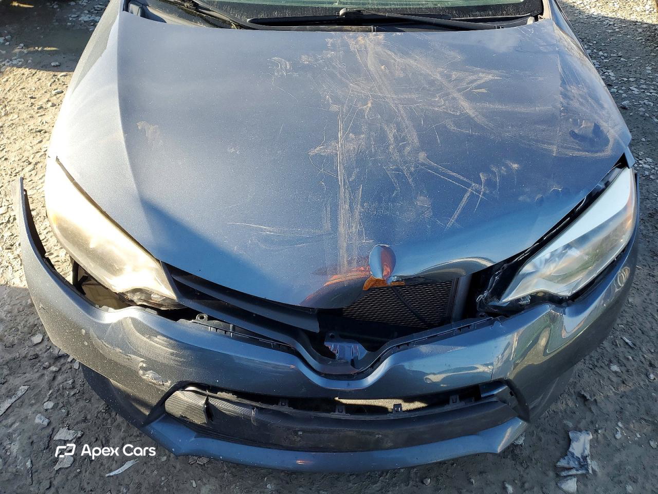 Toyota Corolla 2015