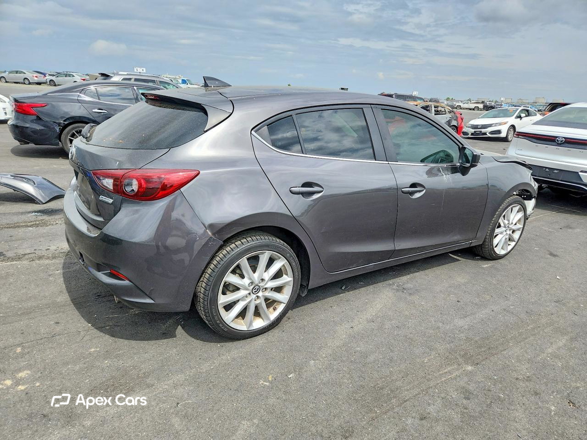 Mazda 3 2017