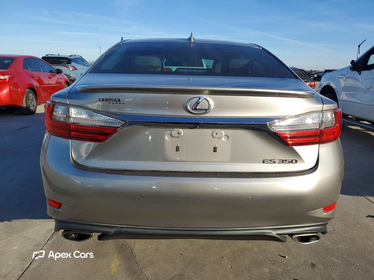 Lexus ES 2017