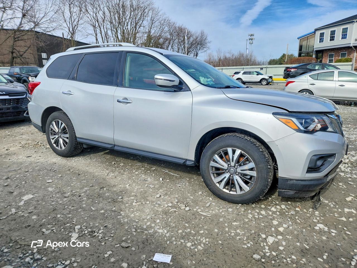 Nissan Pathfinder 2019