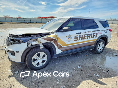 Ford Explorer 2022 - Image 1 of 12