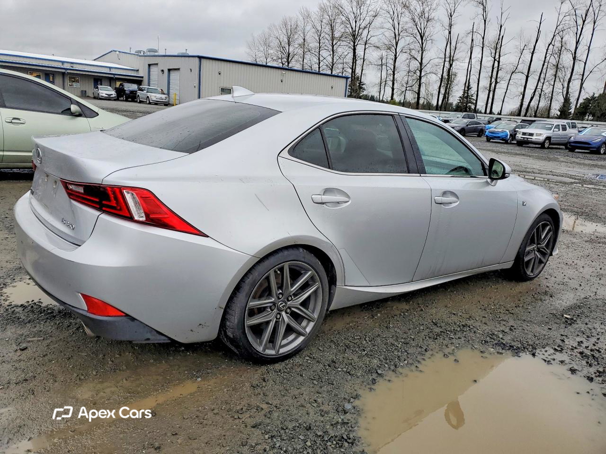 Lexus IS 2016