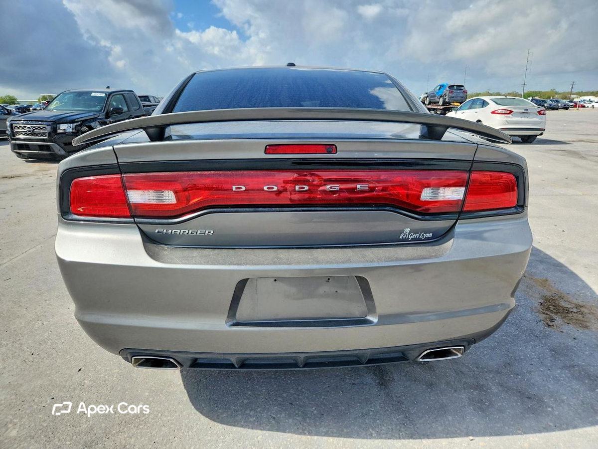 Dodge Charger 2012