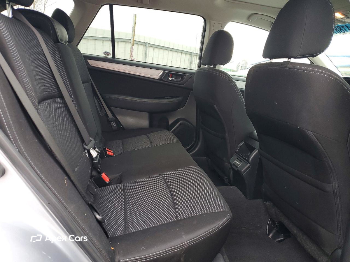 Subaru Outback 2018