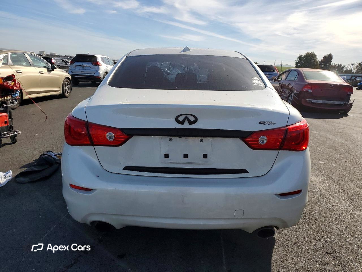 Infiniti Q50 2017
