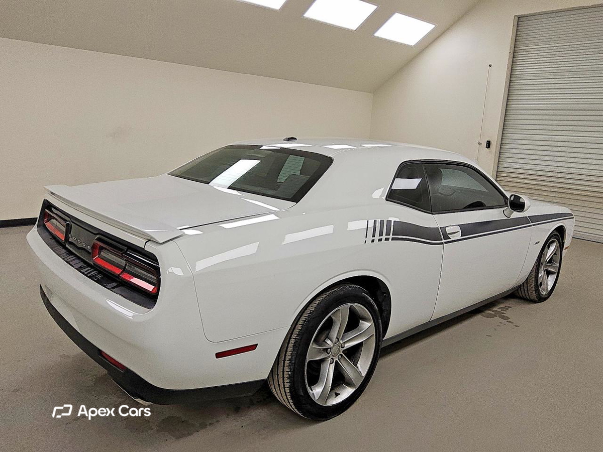 Dodge Challenger 2015