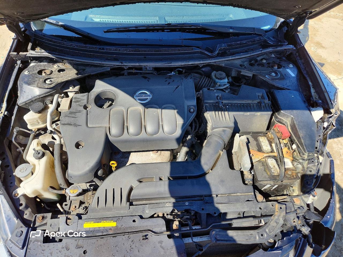 Nissan Altima 2011
