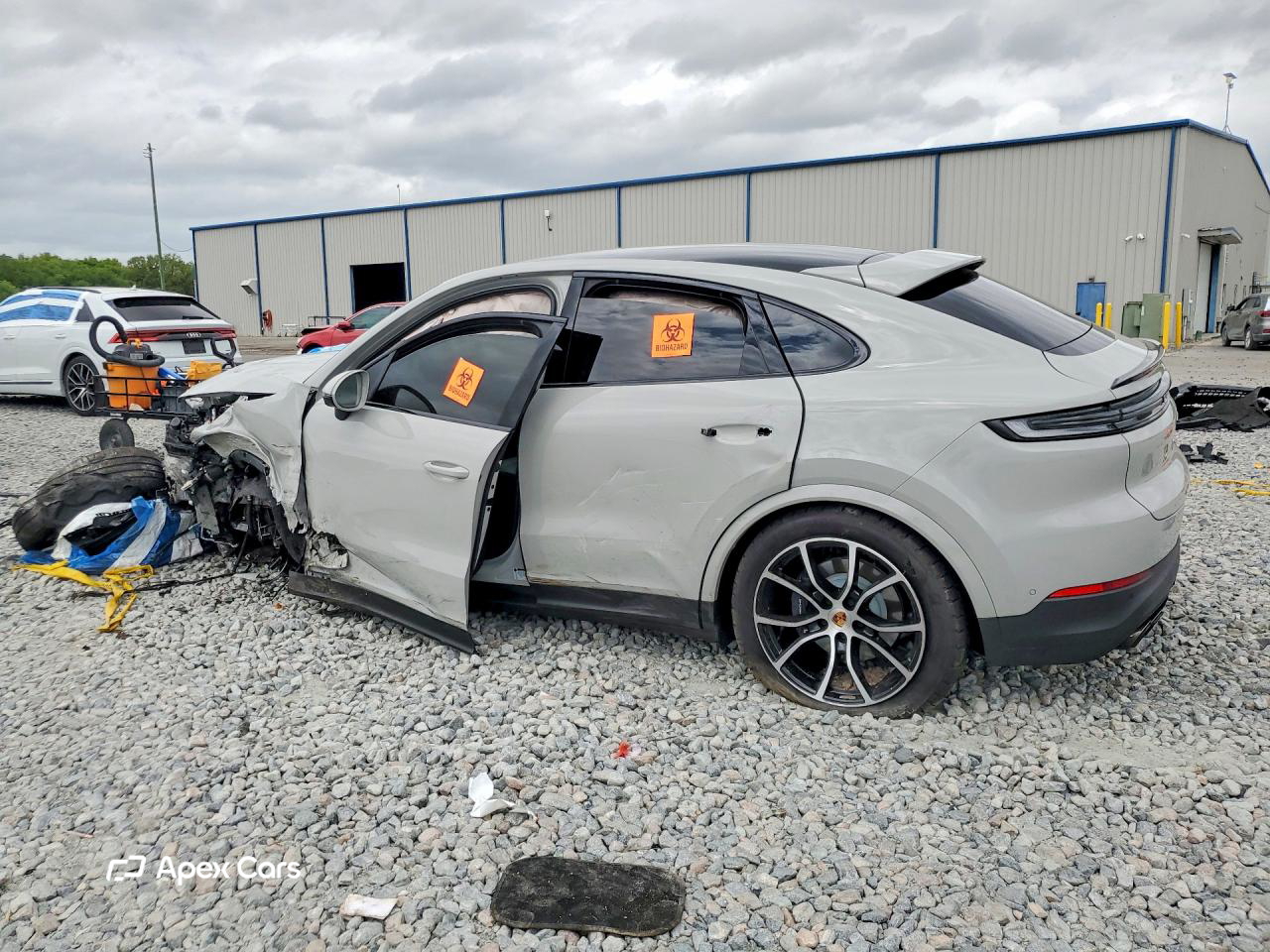 Porsche Cayenne 2025