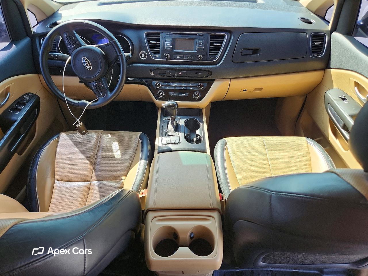 Kia Sedona 2016