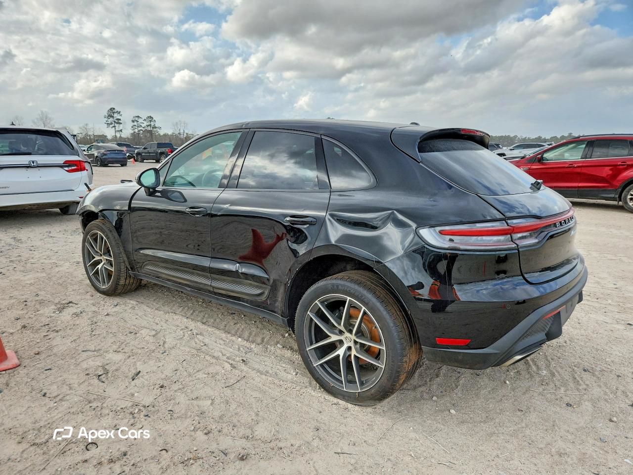 Porsche Macan 2025