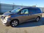 Toyota Sienna 2015