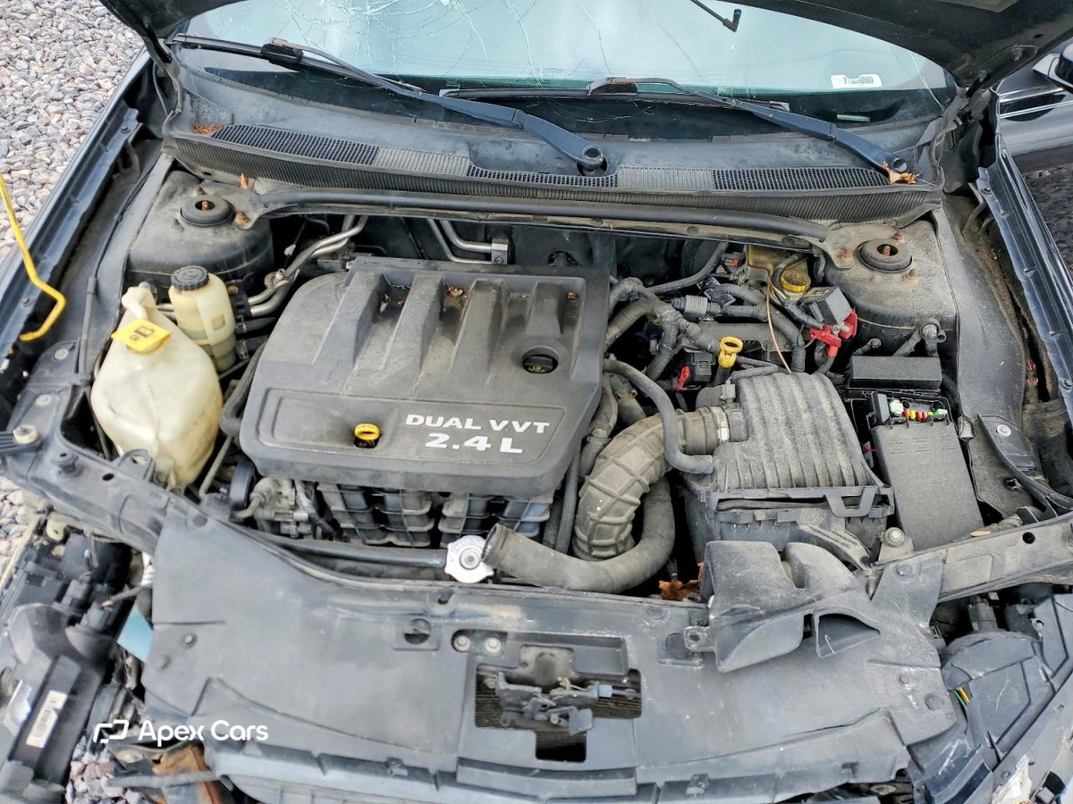 Chrysler 200 2012