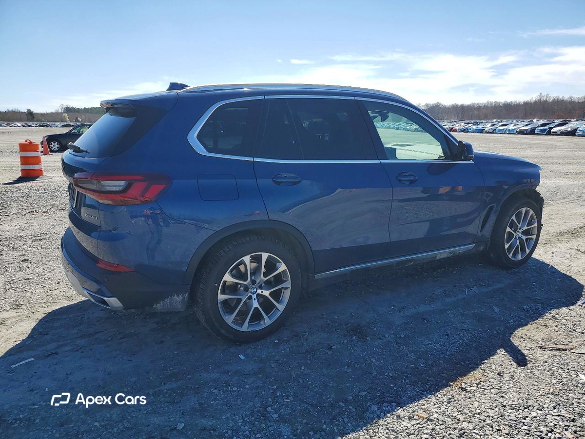 BMW X5 2021