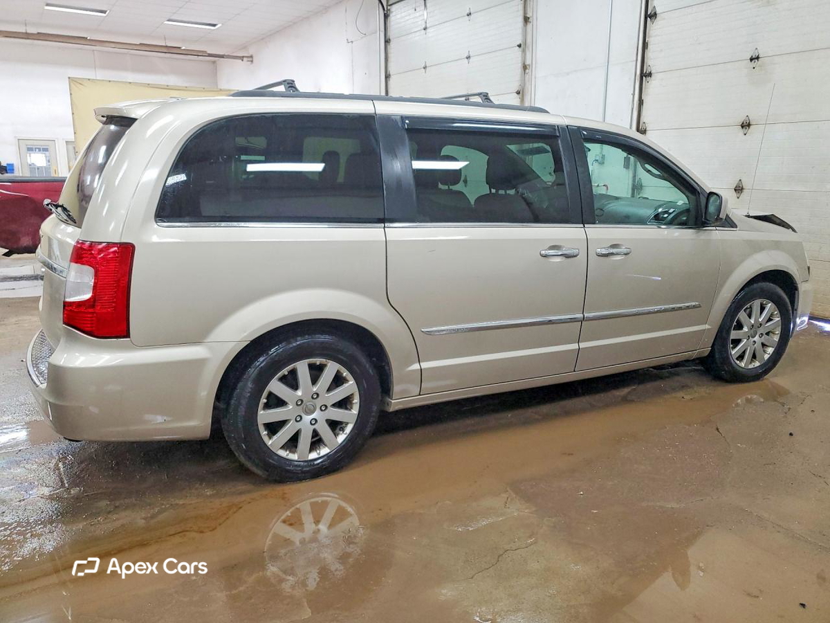 Chrysler Voyager 2016