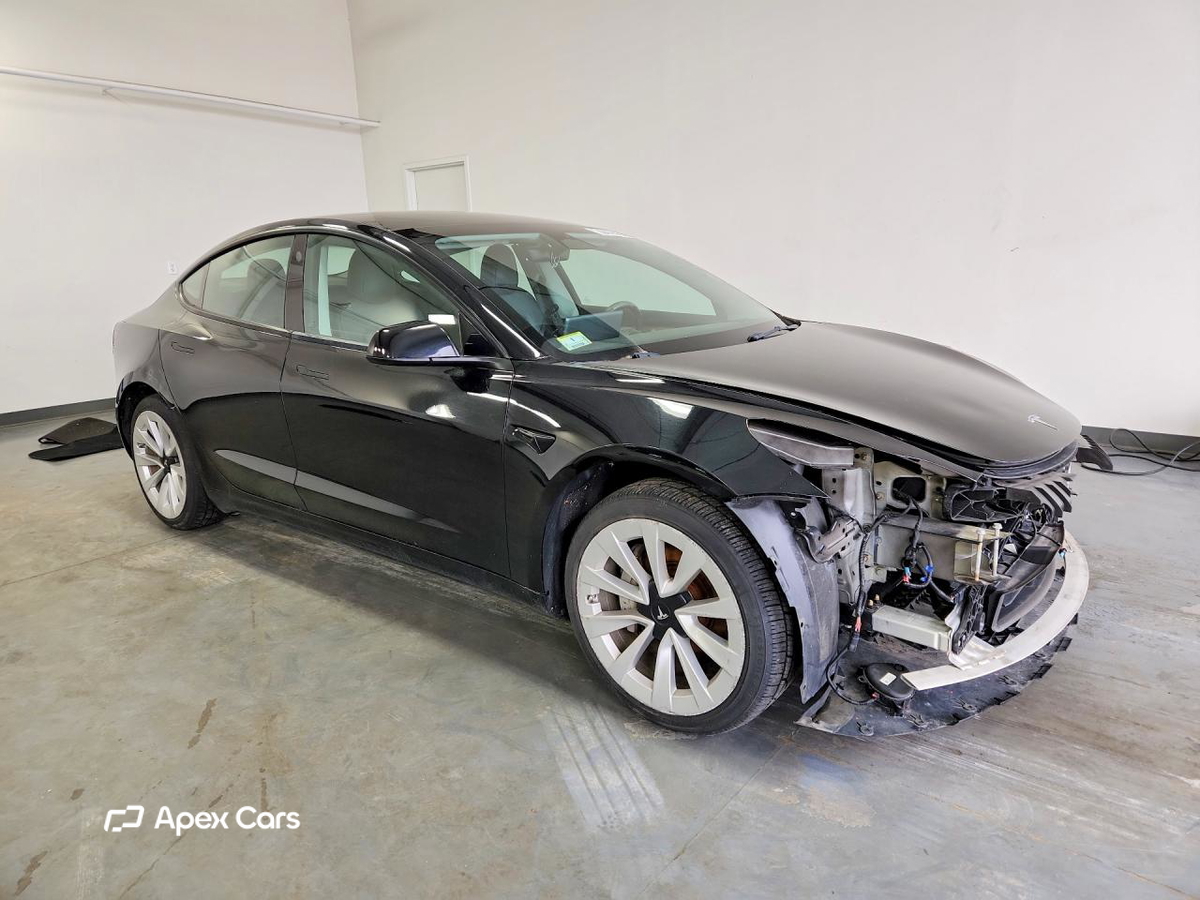 Tesla Model 3 2022