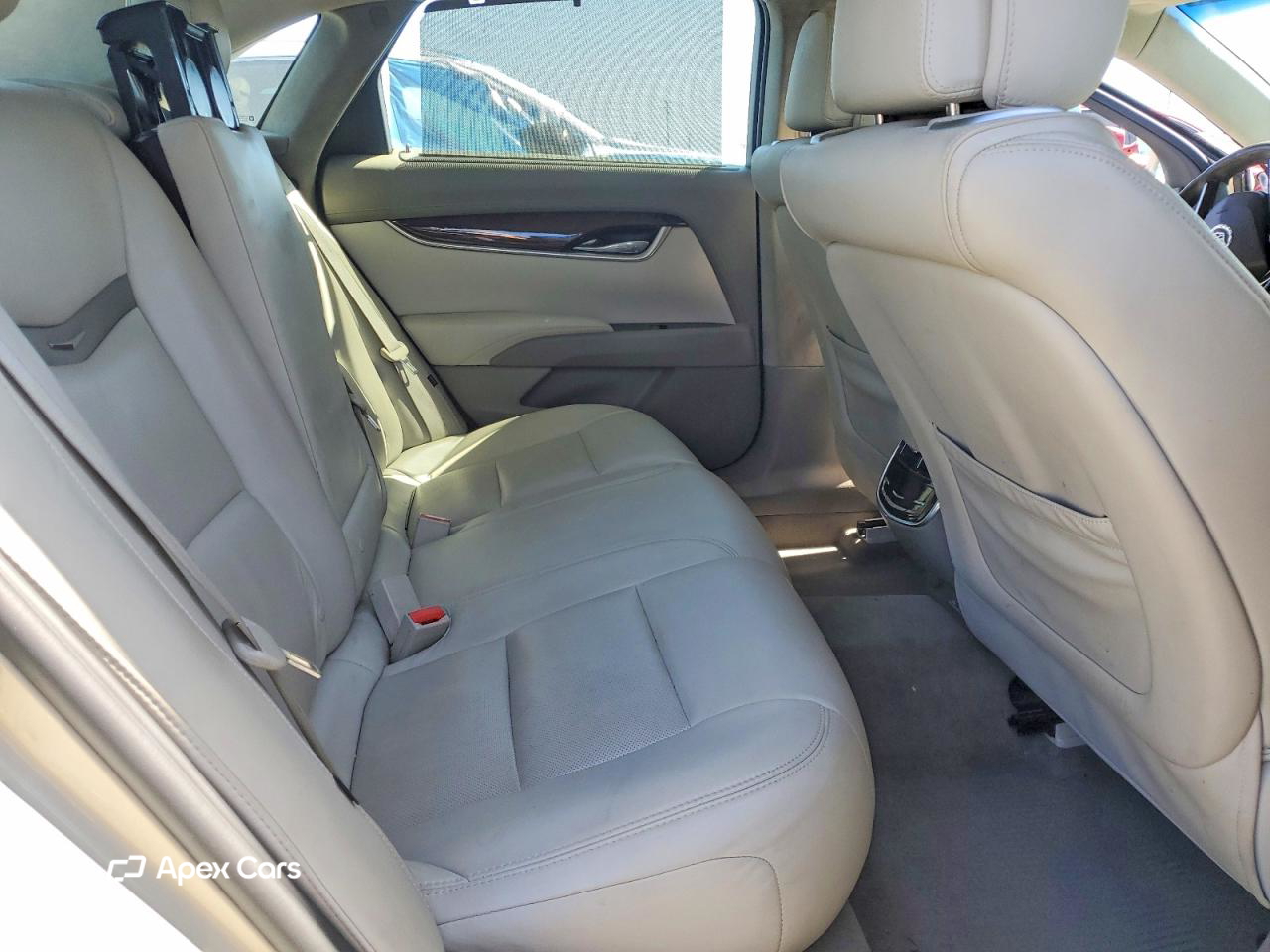 Cadillac XTS 2014