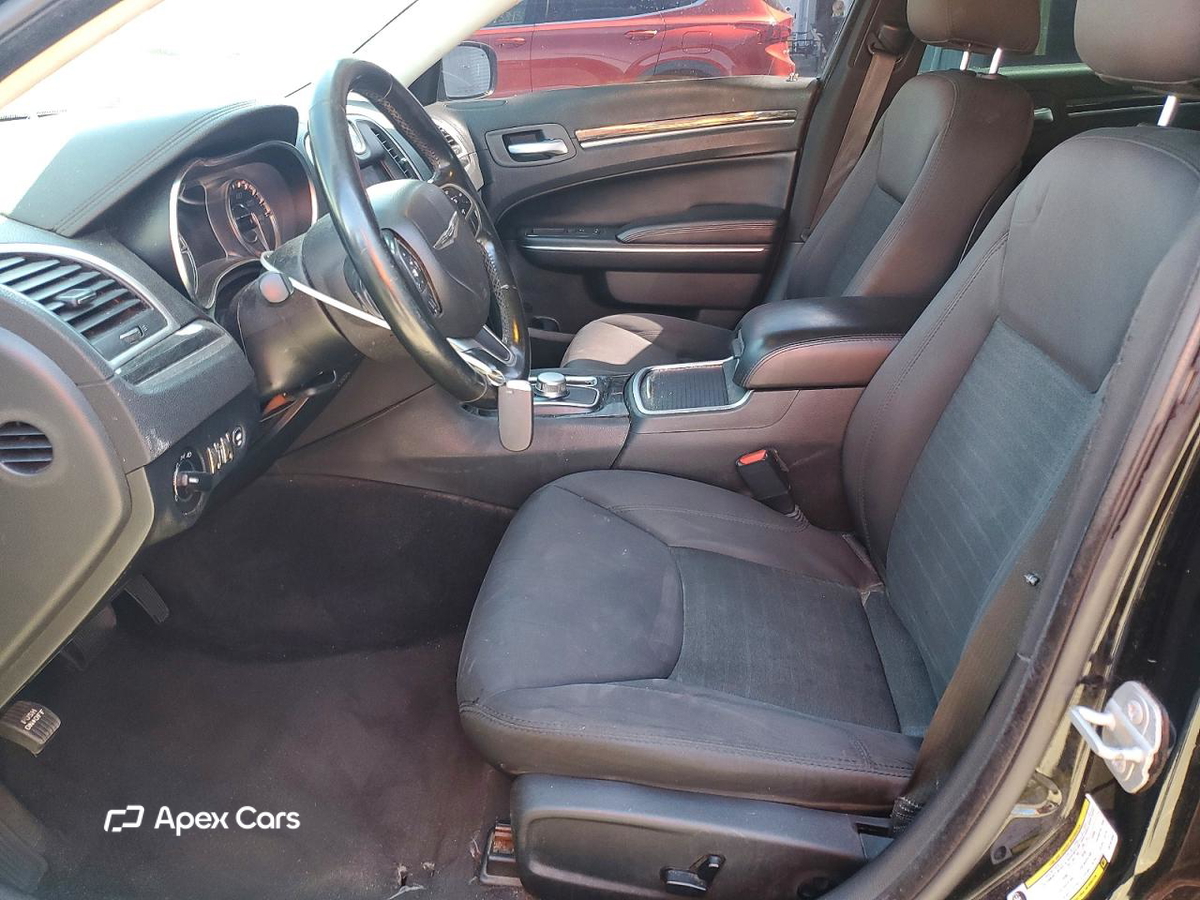 Chrysler 300 2018