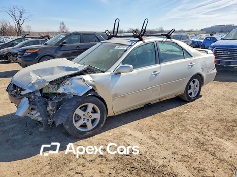 Toyota Camry 2004 - Image 1 of 12