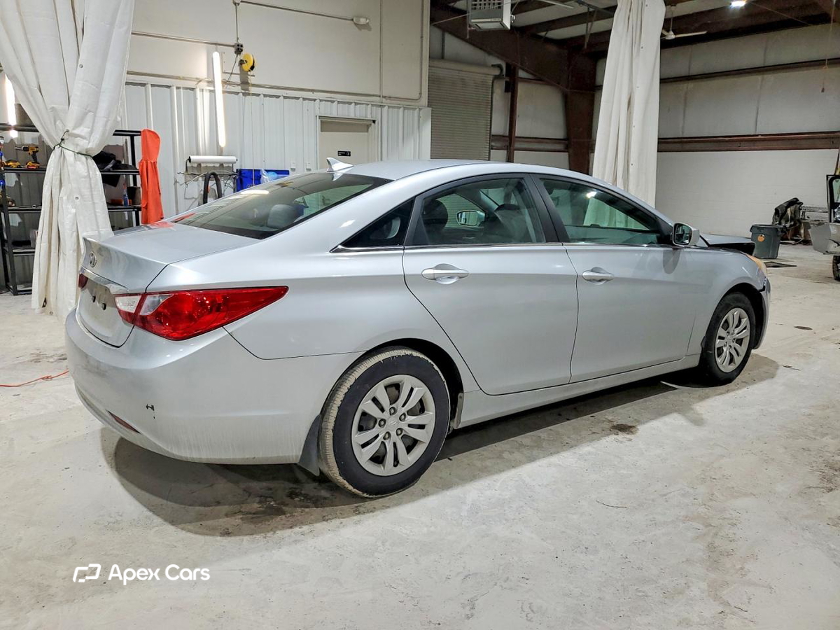 Hyundai Sonata 2011