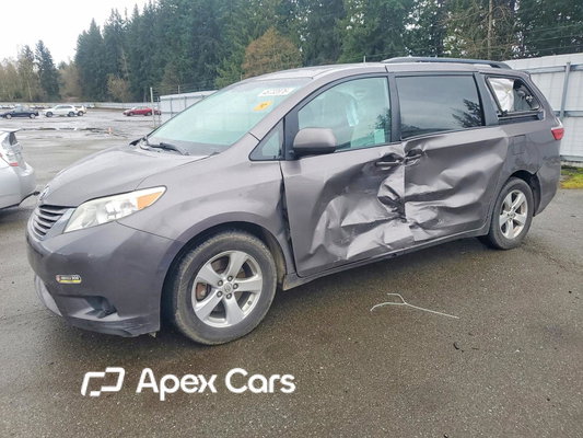 Toyota Sienna 2016 - Image 1 of 14