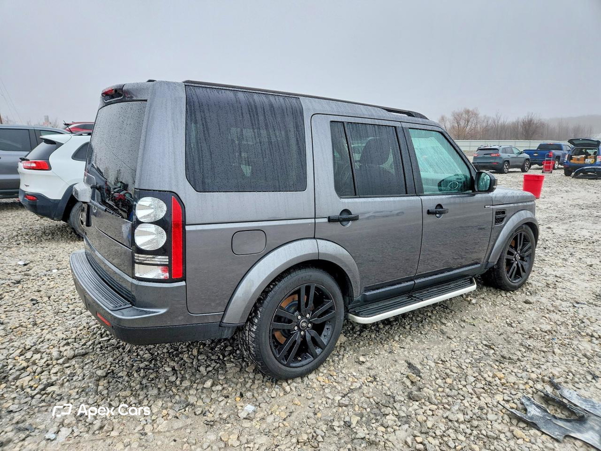 Land Rover LR4 2016
