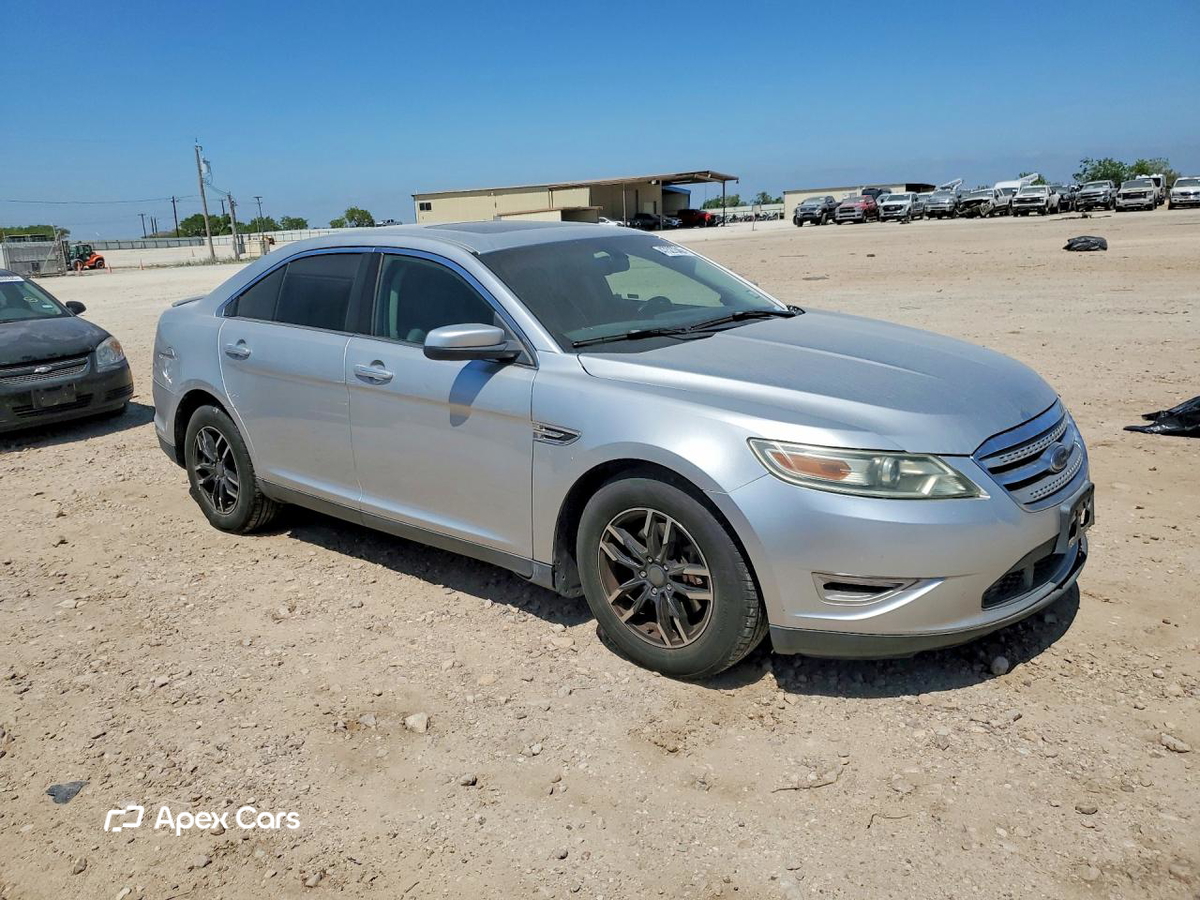 Ford Taurus 2010
