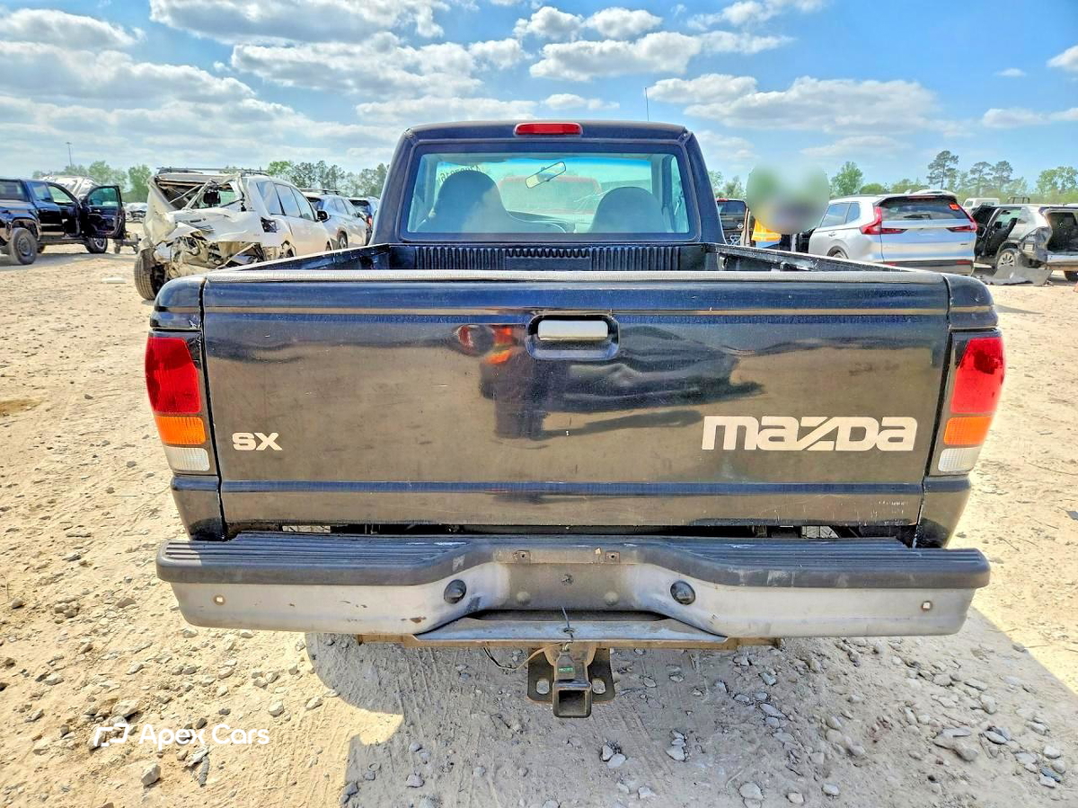 Mazda  1999