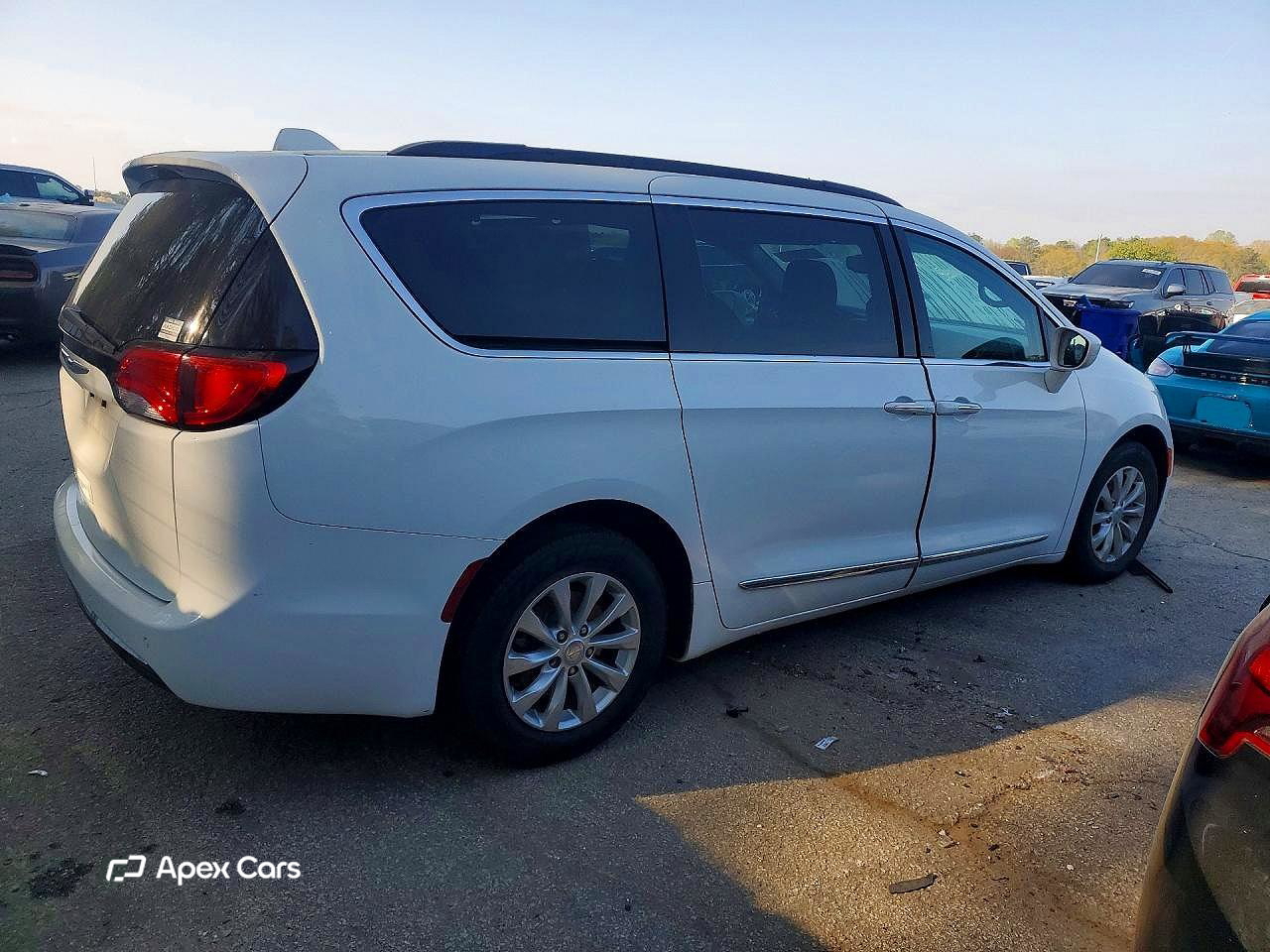 Chrysler Pacifica 2017