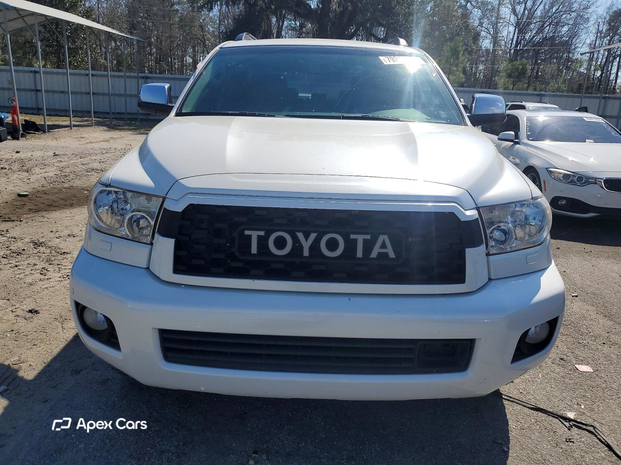 Toyota Sequoia 2016