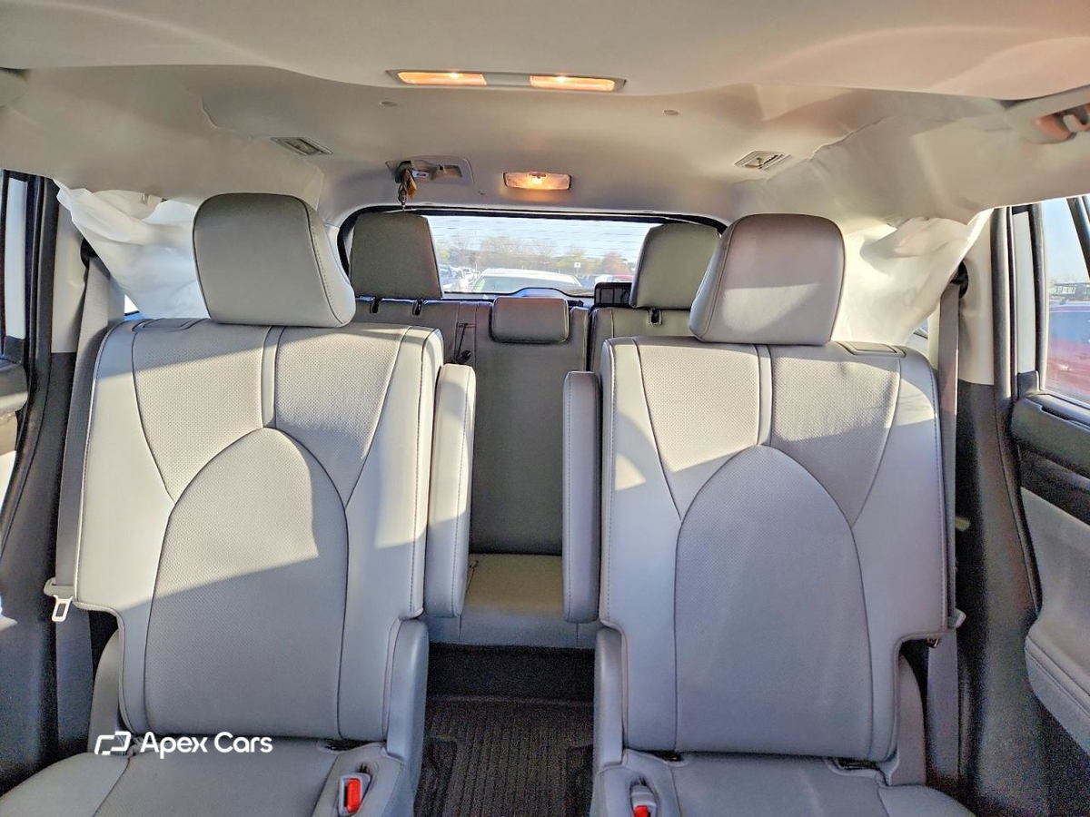 Toyota Highlander 2021