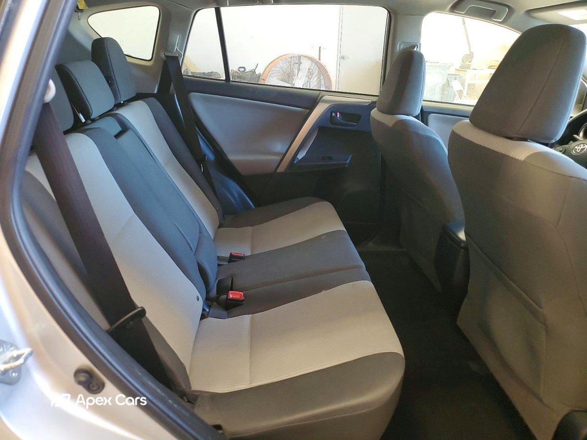 Toyota RAV 4 2015