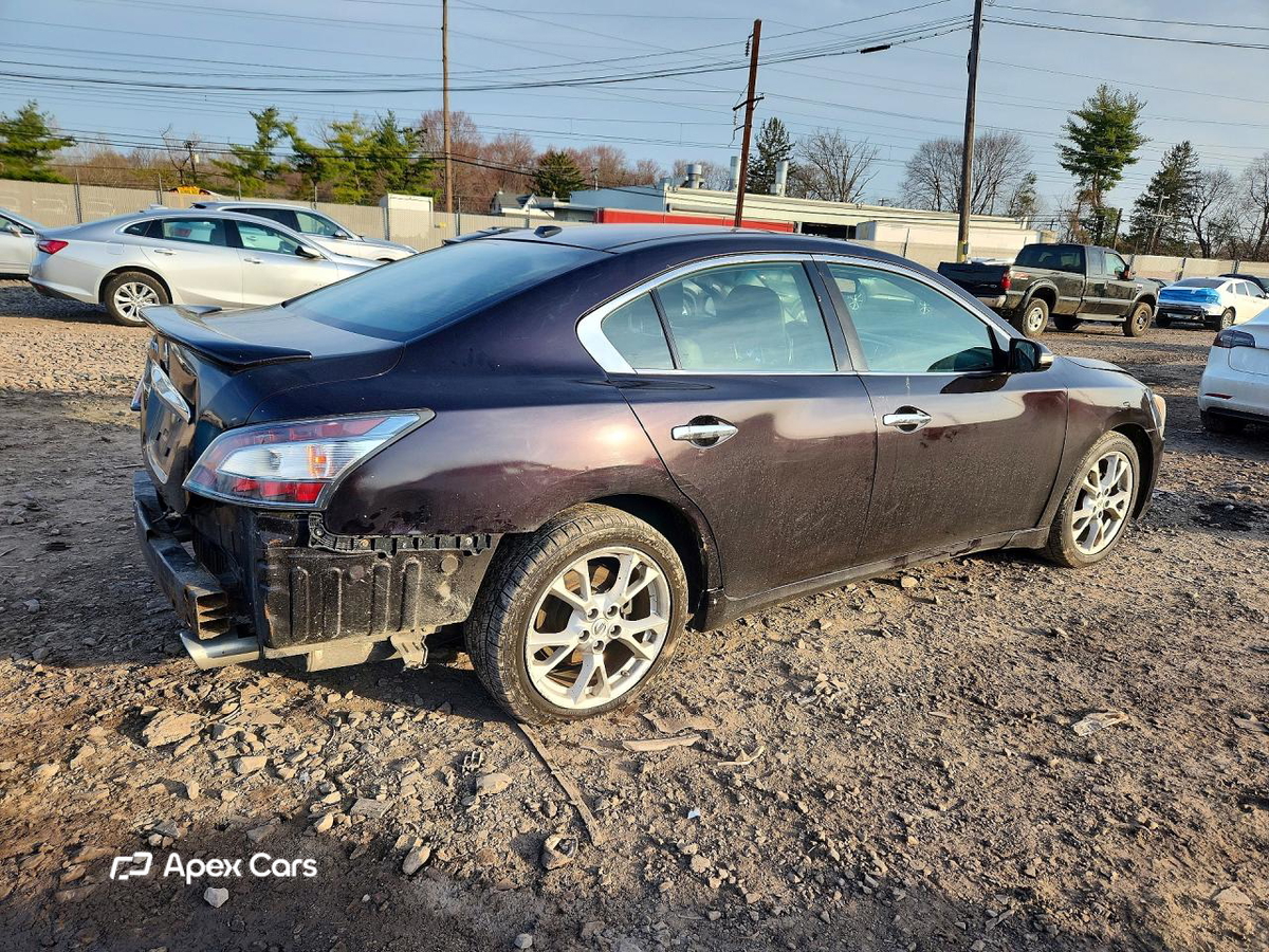 Nissan Maxima 2014