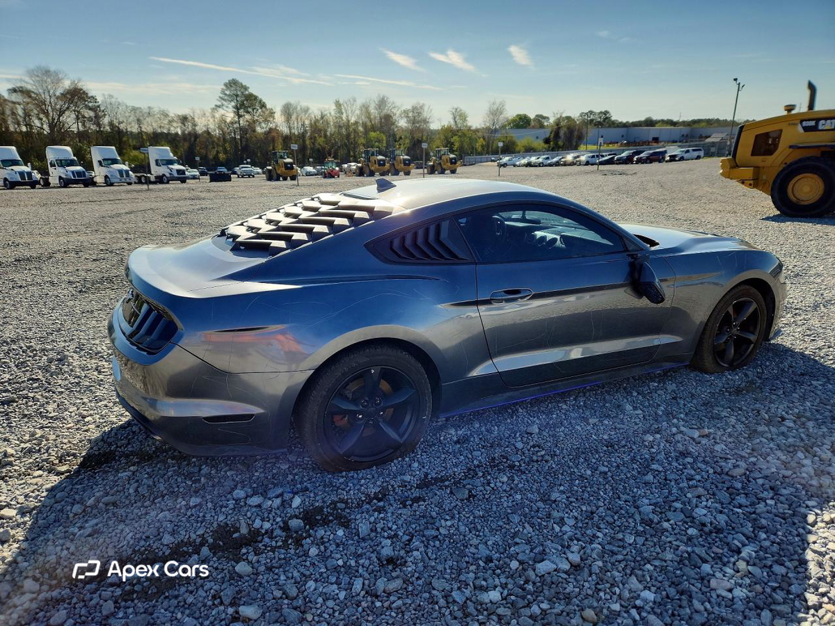 Ford Mustang 2021