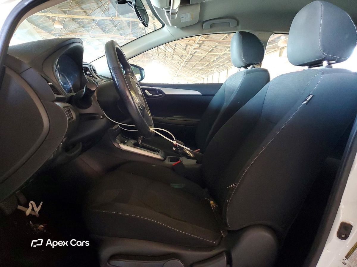 Nissan Sentra 2019