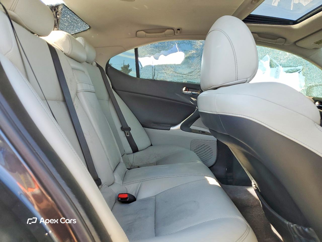 Lexus IS 2010