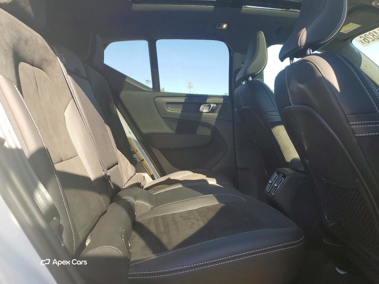 Volvo XC40 2021