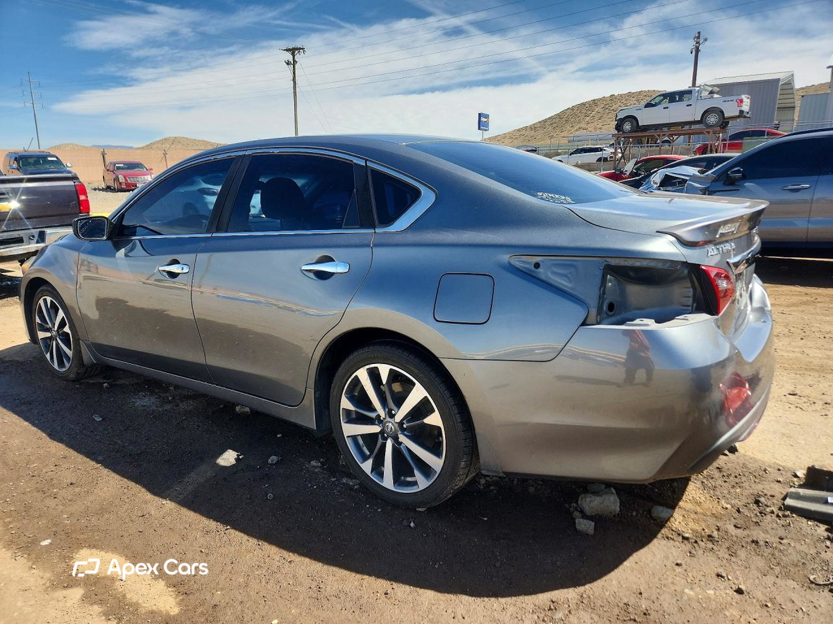 Nissan Altima 2017
