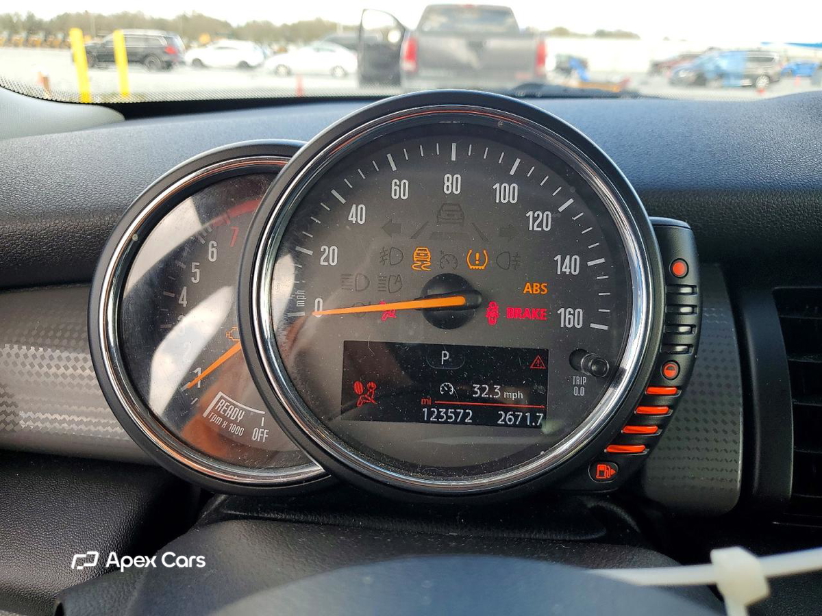 MINI Cooper 2015