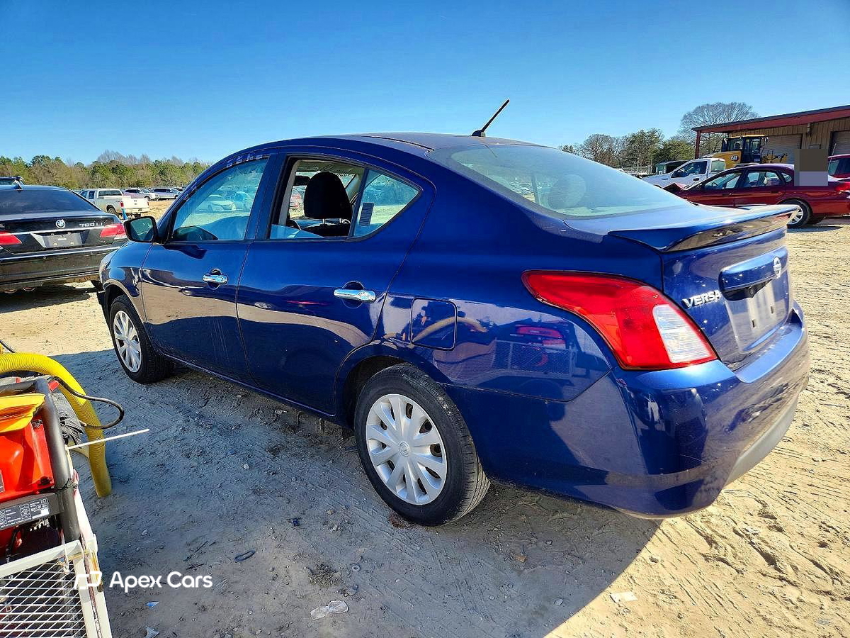 Nissan Versa 2019