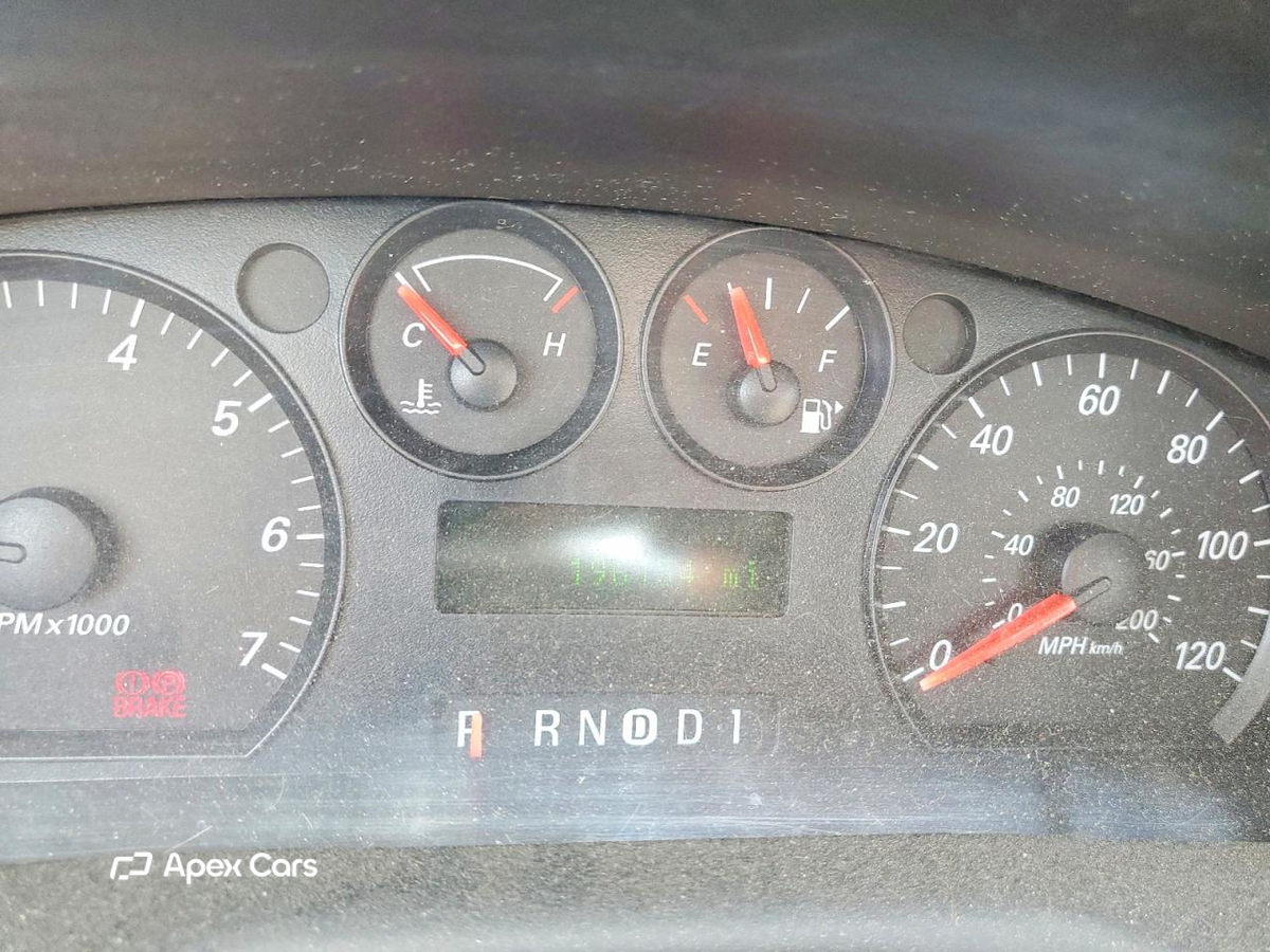 Ford Taurus 2005