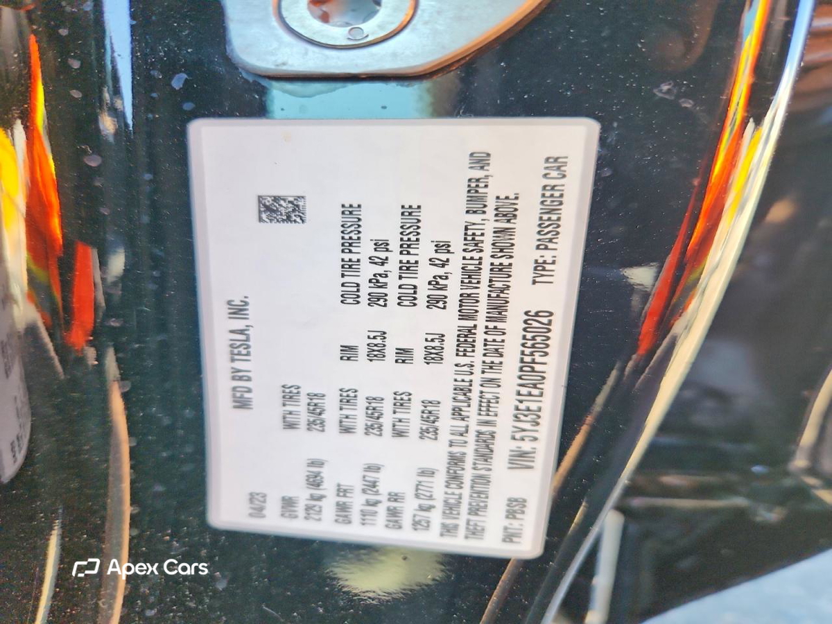 Tesla Model 3 2023