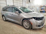 Chrysler Pacifica 2017