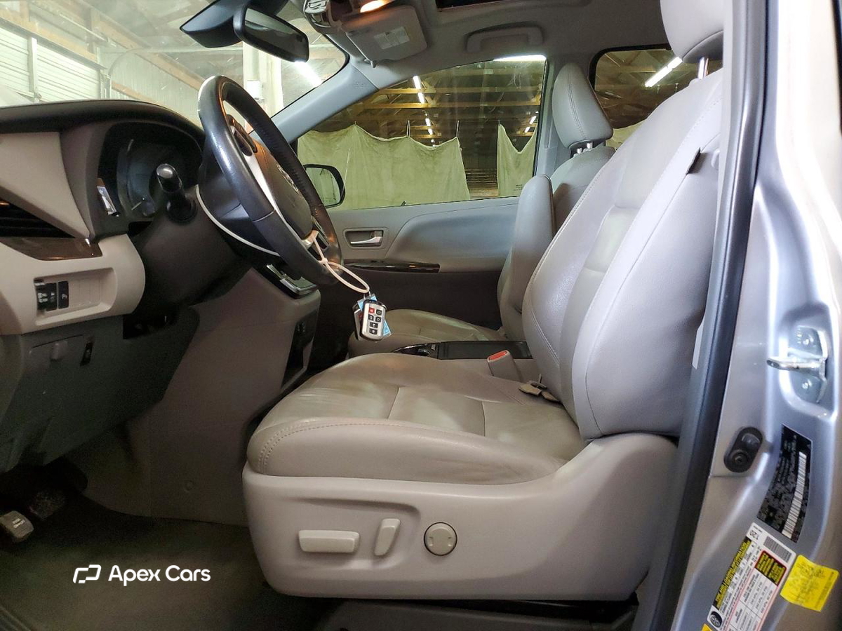 Toyota Sienna 2018