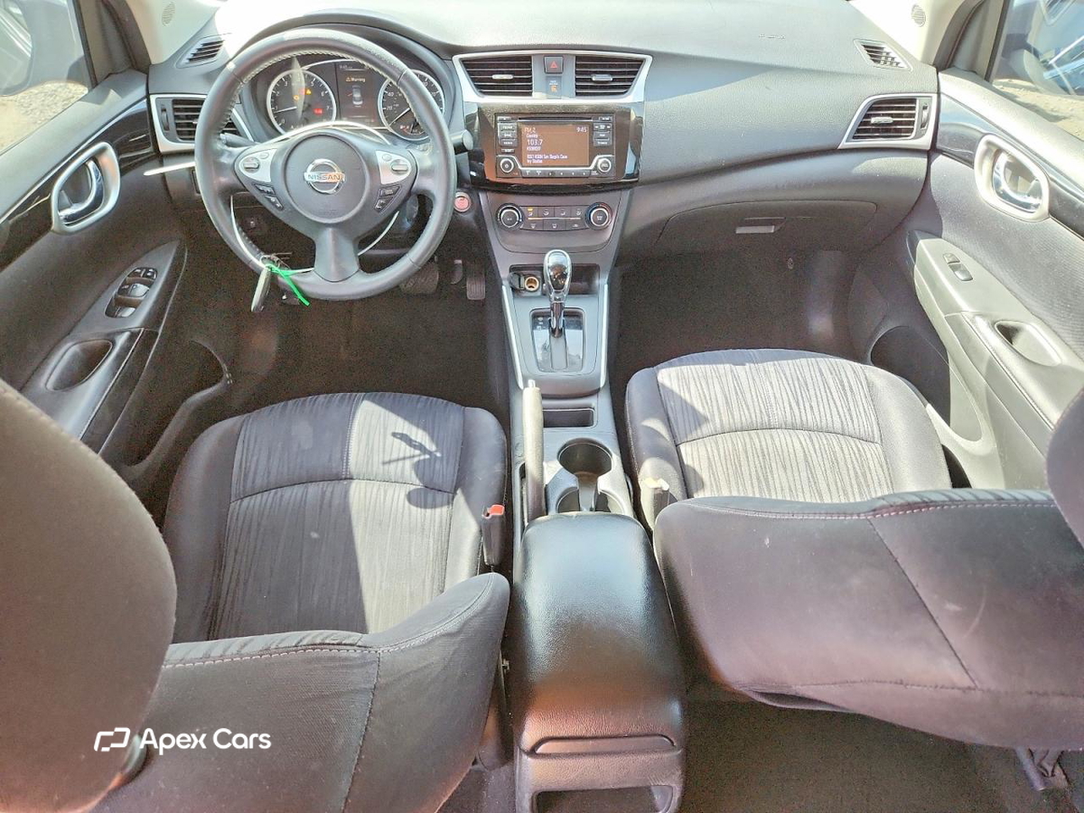 Nissan Sentra 2016