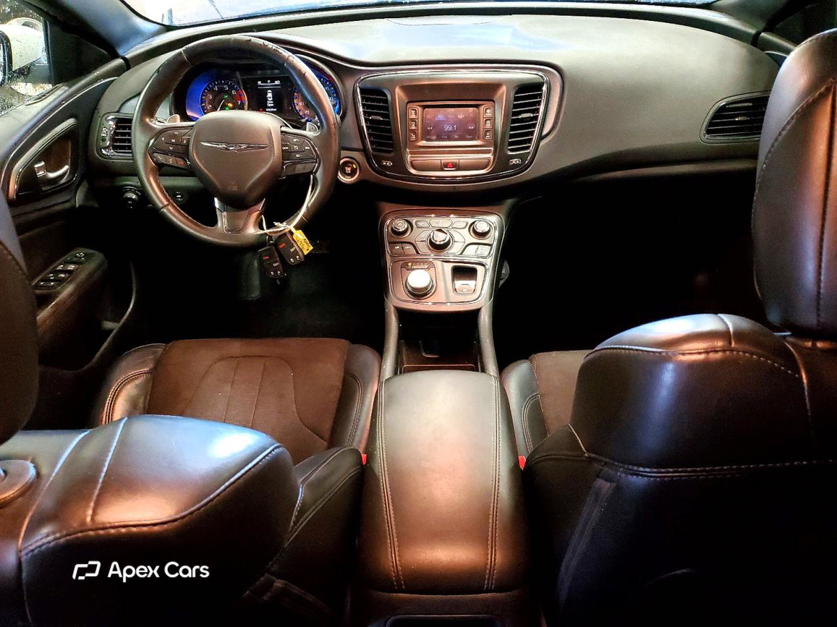 Chrysler 200 2015