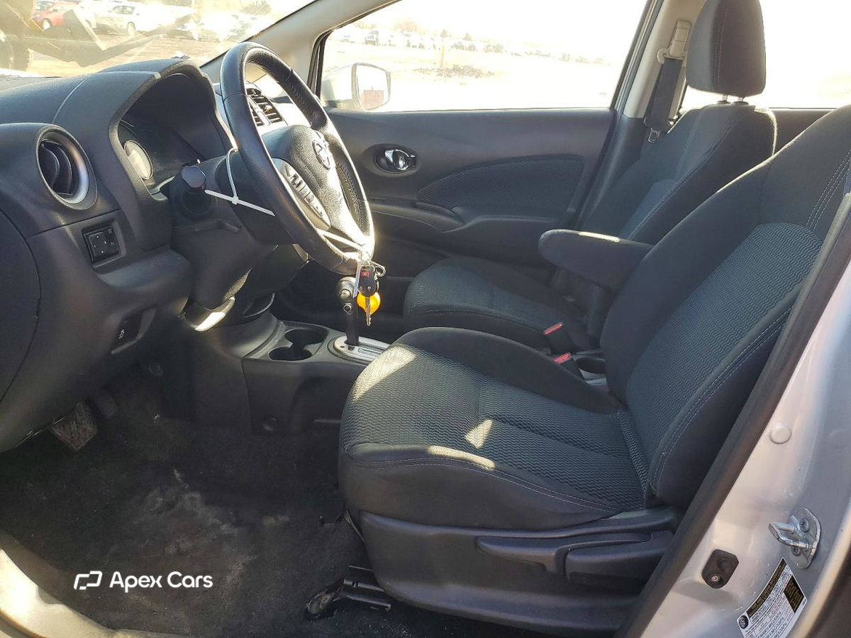 Nissan Versa 2016
