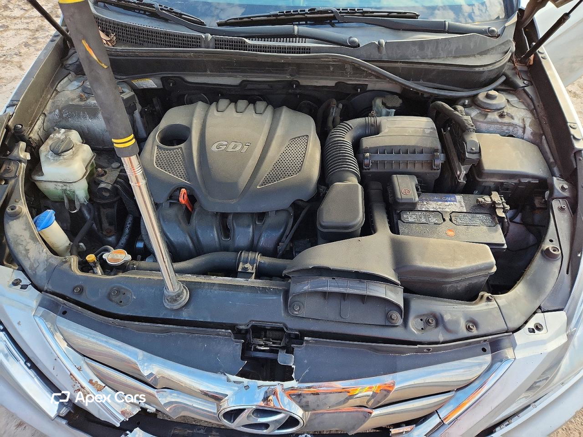 Hyundai Sonata 2012