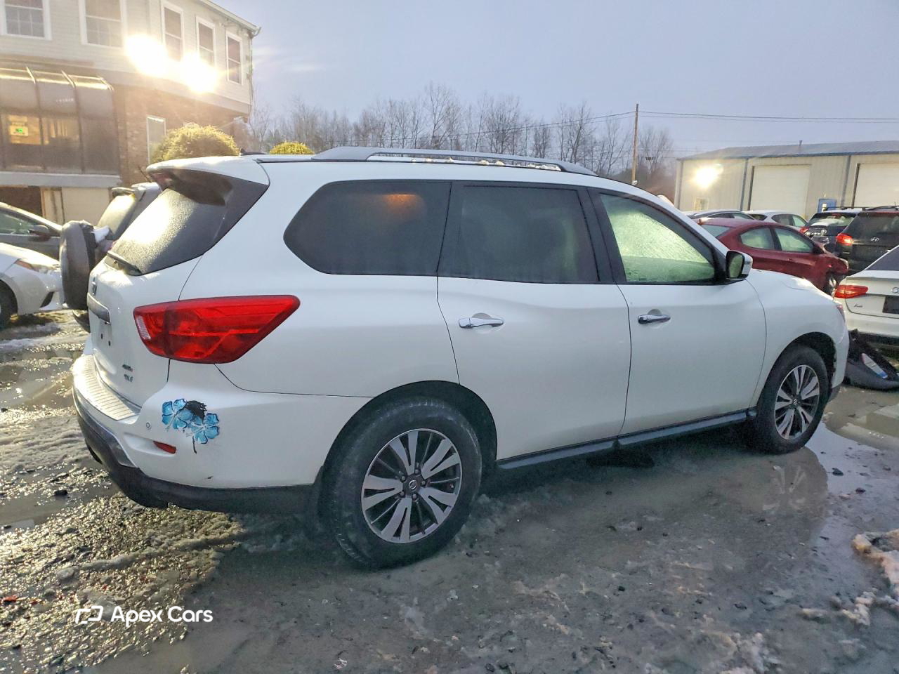 Nissan Pathfinder 2017
