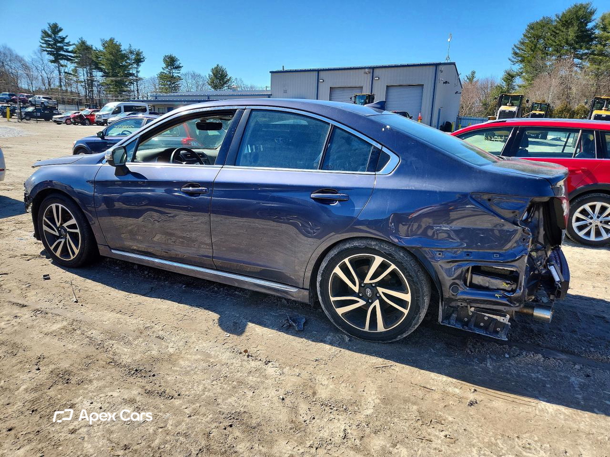 Subaru Legacy 2017